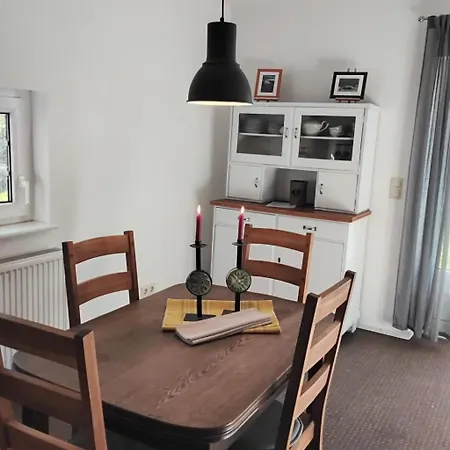 Auf Zwei Etagen Mit Gartennutzung By Interhome * Norderfriedrichskoog